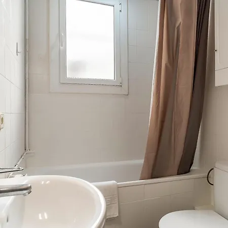 Canela Homes Diputacio * Barcelona