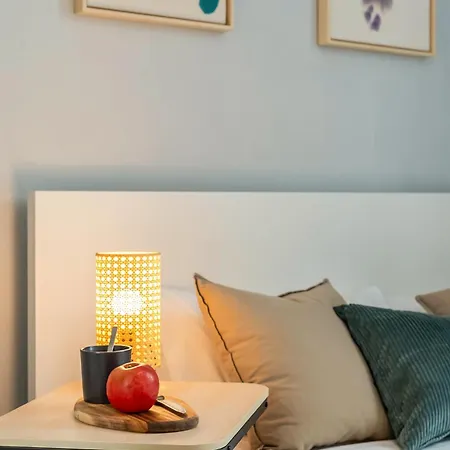 Canela Homes Diputacio Barcelona