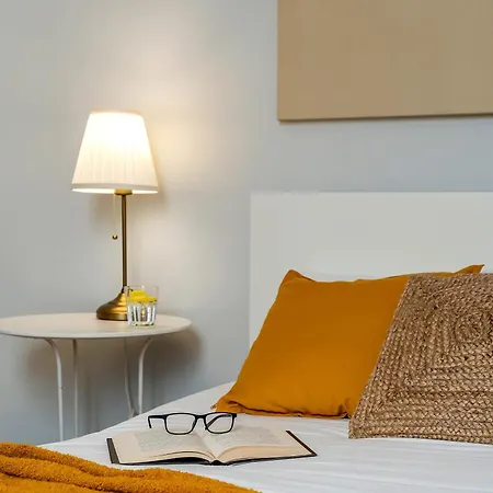 Canela Homes Diputacio Apartment