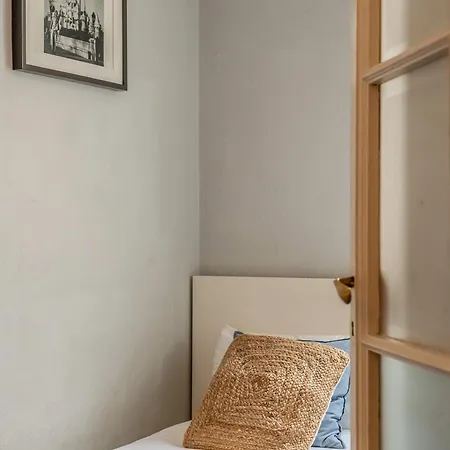 Canela Homes Diputacio Apartment *