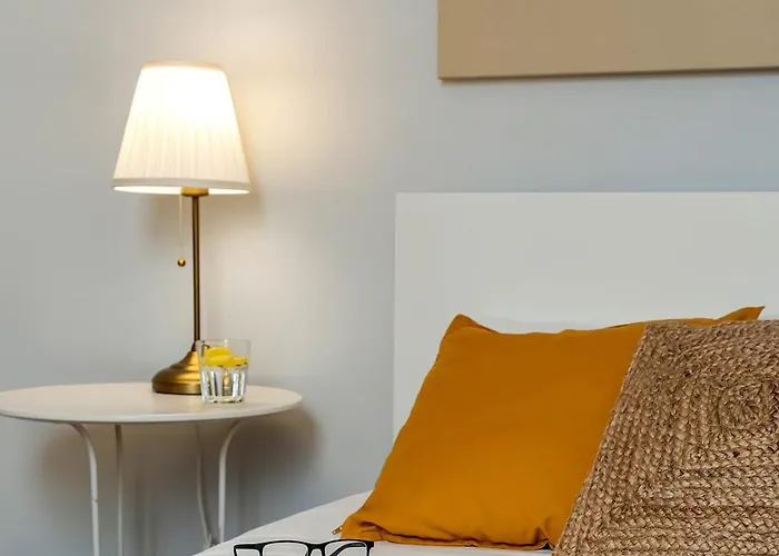 Canela Homes Diputacio Διαμέρισμα